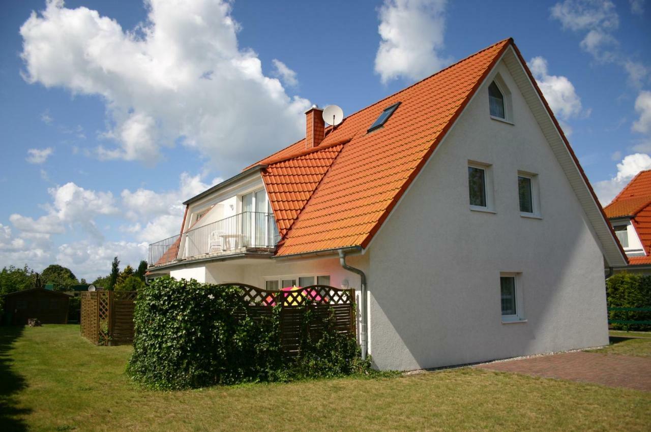 Haus Galerie Eg Apartment Karlshagen Exterior photo
